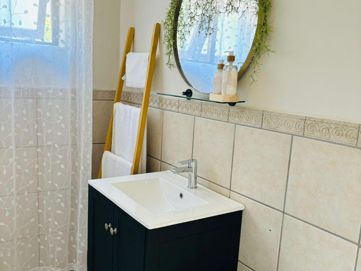 Bliss In The Bay Guesthouse プレッテンバーグ・ベイ 部屋 写真