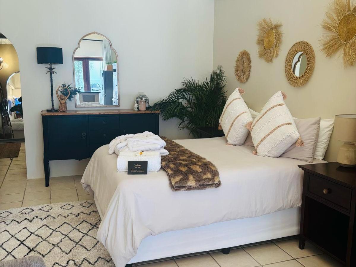 Bliss In The Bay Guesthouse プレッテンバーグ・ベイ 部屋 写真